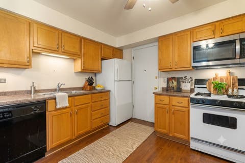 Tiny photo for 1320 Lore Lane #2-114, Lombard, IL 60148 (MLS # 12709924)
