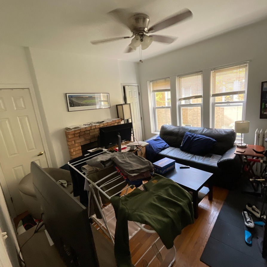 677.5 W Wrightwood Avenue 2S