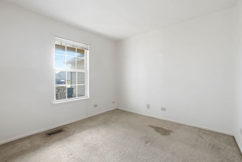 Tiny photo for 2124 BALDWIN Lane, Hanover Park, IL 60133 (MLS # 12598598)