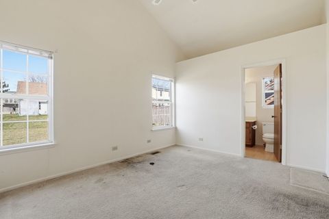 Tiny photo for 2124 BALDWIN Lane, Hanover Park, IL 60133 (MLS # 12598598)