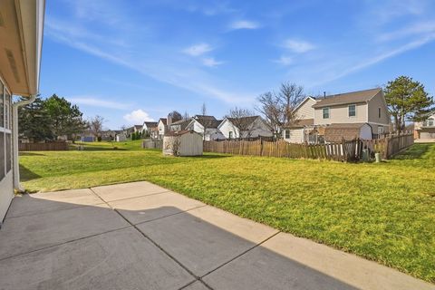 Tiny photo for 2124 BALDWIN Lane, Hanover Park, IL 60133 (MLS # 12598598)