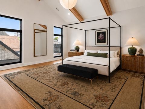 Tiny photo for 2214 W Oakdale Avenue, Chicago, IL 60618 (MLS # 12685960)