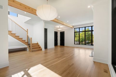Tiny photo for 2214 W Oakdale Avenue, Chicago, IL 60618 (MLS # 12685960)