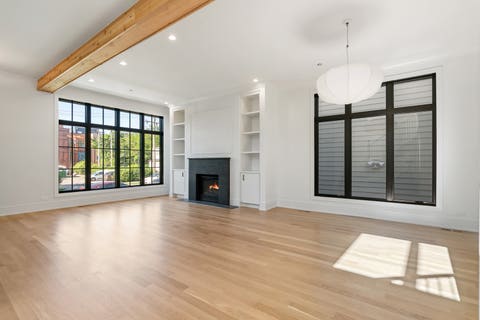 Tiny photo for 2214 W Oakdale Avenue, Chicago, IL 60618 (MLS # 12685960)