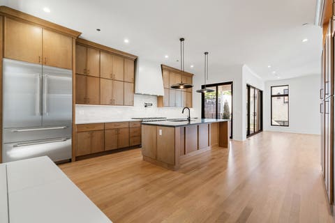 Tiny photo for 2214 W Oakdale Avenue, Chicago, IL 60618 (MLS # 12685960)
