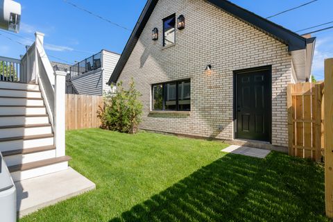 Tiny photo for 2214 W Oakdale Avenue, Chicago, IL 60618 (MLS # 12685960)