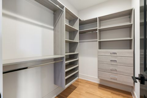 Tiny photo for 2214 W Oakdale Avenue, Chicago, IL 60618 (MLS # 12685960)