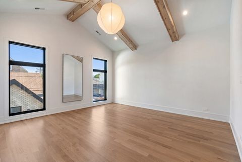 Tiny photo for 2214 W Oakdale Avenue, Chicago, IL 60618 (MLS # 12685960)