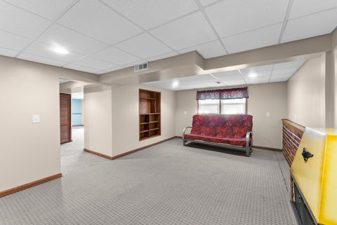 Tiny photo for 3620 Oakwood Drive, Bettendorf, IA 52722 (MLS # 12722007)