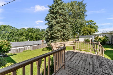 Tiny photo for 3620 Oakwood Drive, Bettendorf, IA 52722 (MLS # 12722007)