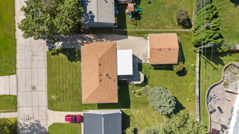 Tiny photo for 3620 Oakwood Drive, Bettendorf, IA 52722 (MLS # 12722007)