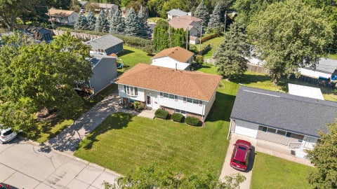 Tiny photo for 3620 Oakwood Drive, Bettendorf, IA 52722 (MLS # 12722007)