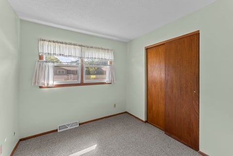 Tiny photo for 3620 Oakwood Drive, Bettendorf, IA 52722 (MLS # 12722007)