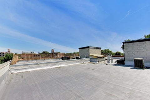 Tiny photo for 1927 W Irving Park Road #4, Chicago, IL 60613 (MLS # 12724033)
