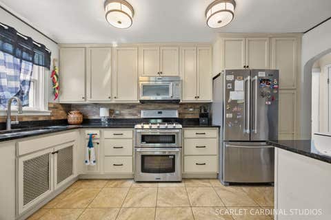 Tiny photo for 1216 S Wisconsin Avenue, Lombard, IL 60148 (MLS # 12741340)