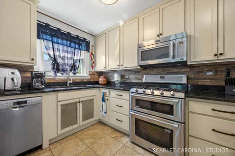 Tiny photo for 1216 S Wisconsin Avenue, Lombard, IL 60148 (MLS # 12741340)