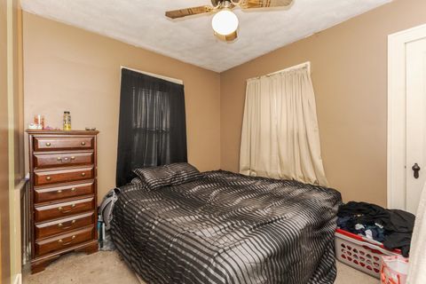 Tiny photo for 720 W Moulton Street, Pontiac, IL 61764 (MLS # 12513306)