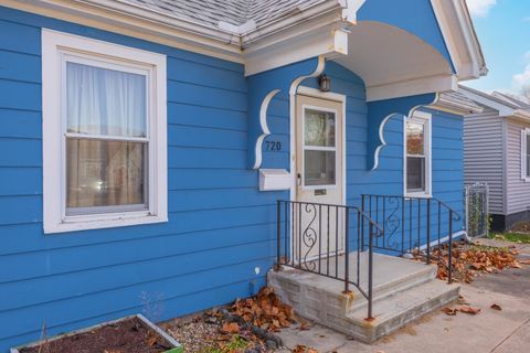 Tiny photo for 720 W Moulton Street, Pontiac, IL 61764 (MLS # 12513306)
