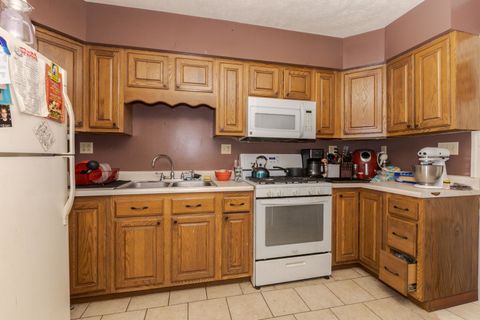 Tiny photo for 720 W Moulton Street, Pontiac, IL 61764 (MLS # 12513306)