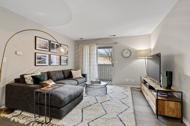 13 Burberry Circle 424