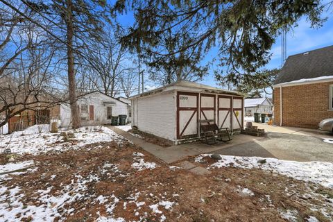 Tiny photo for 6911-6909 W Niles Terrace, Niles, IL 60714 (MLS # 12567693)