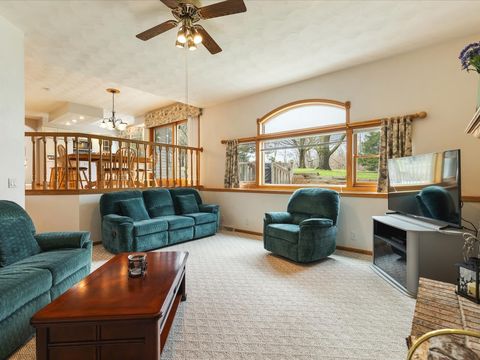 Tiny photo for 659 Southgate Drive, Davis, IL 61019 (MLS # 12616910)