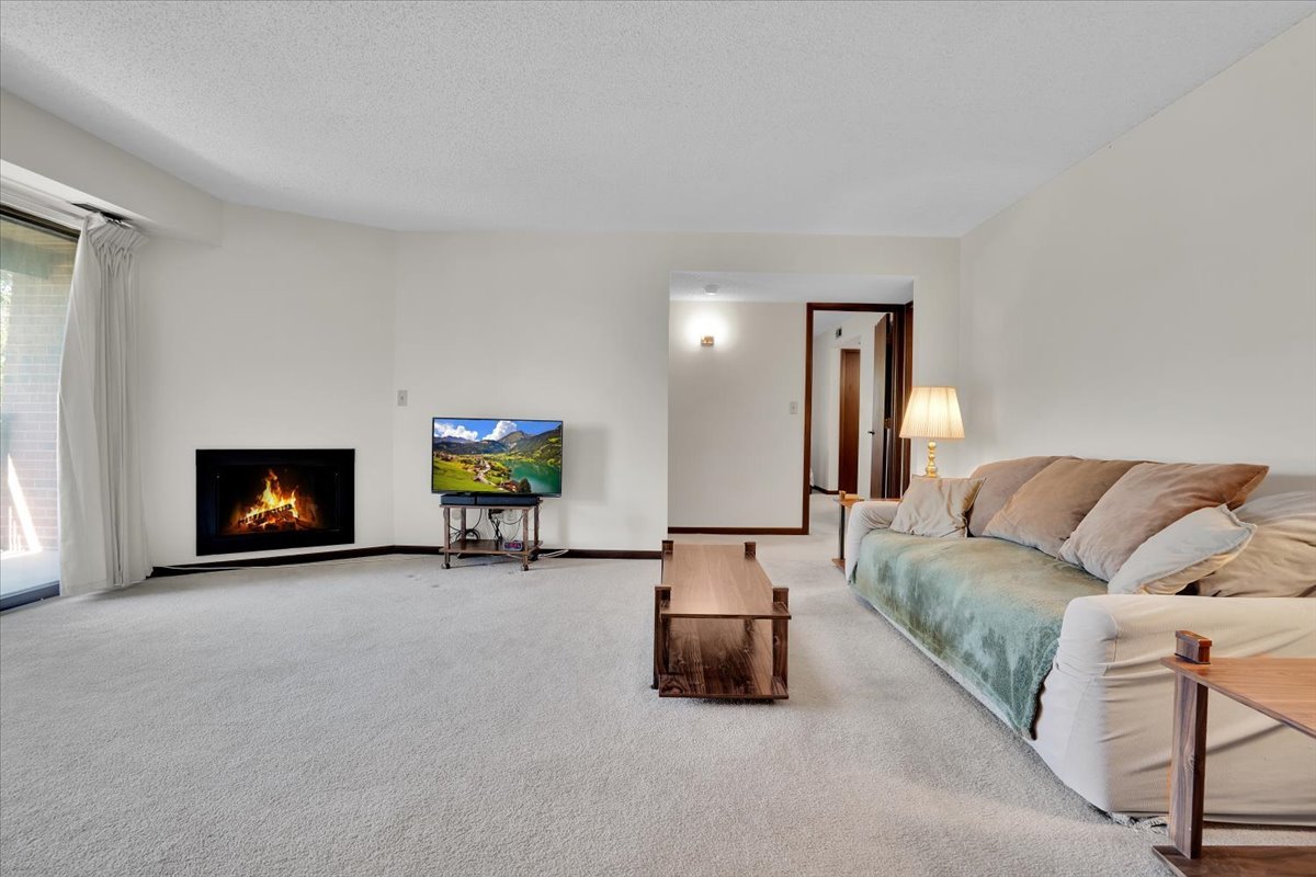 2213 Wharf Drive 407