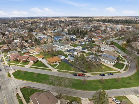 Tiny photo for 2412 N West Brook Road, Elmwood Park, IL 60707 (MLS # 12611376)