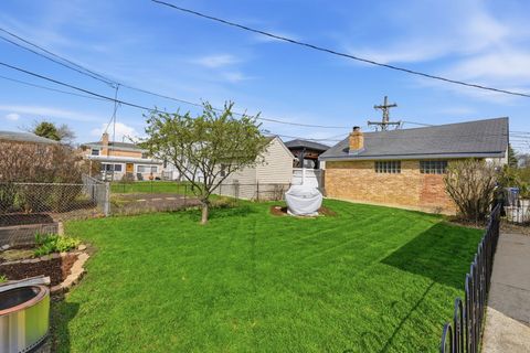 Tiny photo for 2412 N West Brook Road, Elmwood Park, IL 60707 (MLS # 12611376)