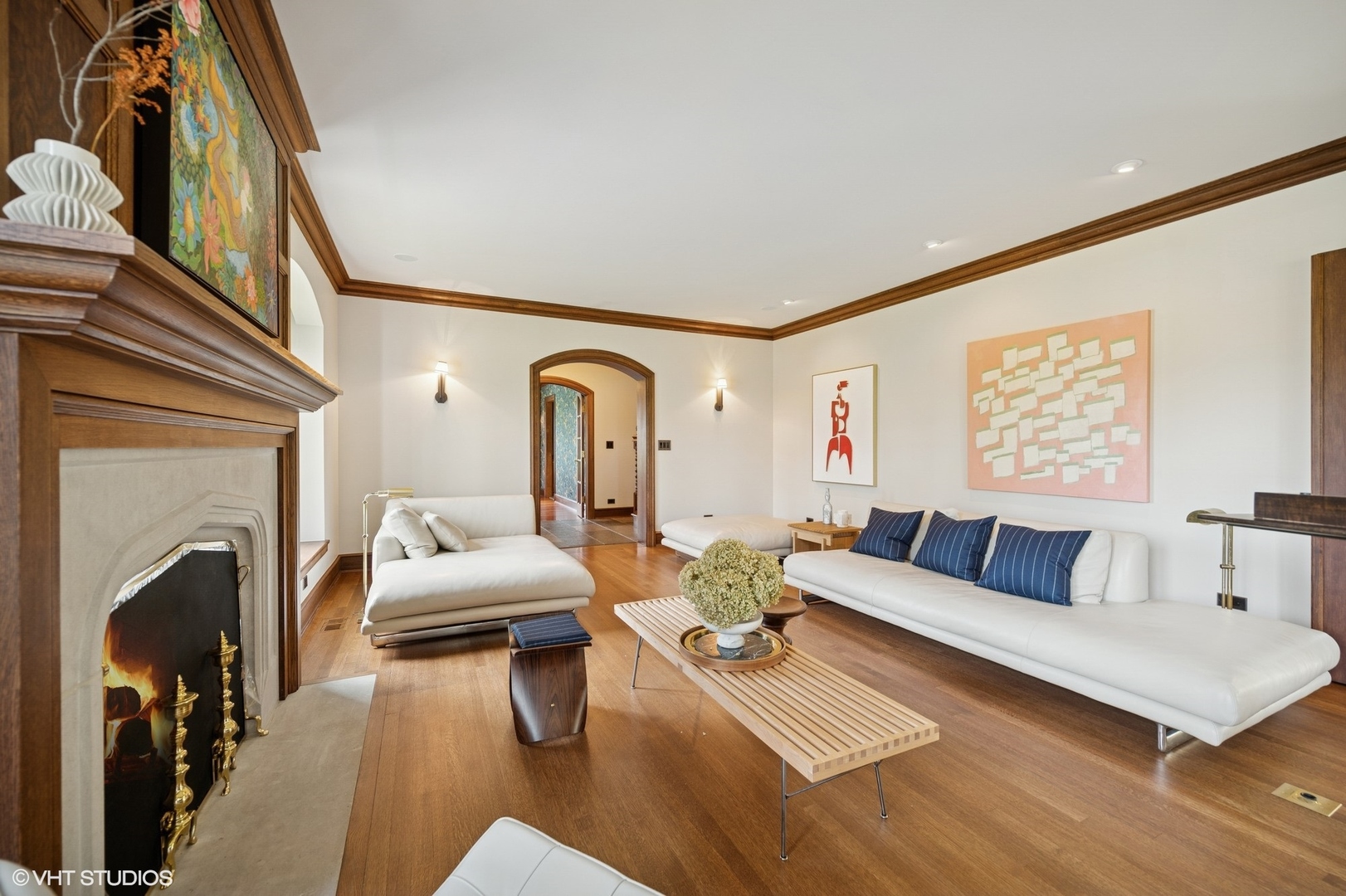 595 Lincoln Avenue