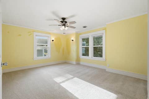 Tiny photo for 412 E Rusholme Street, Davenport, IA 52803 (MLS # 12736124)