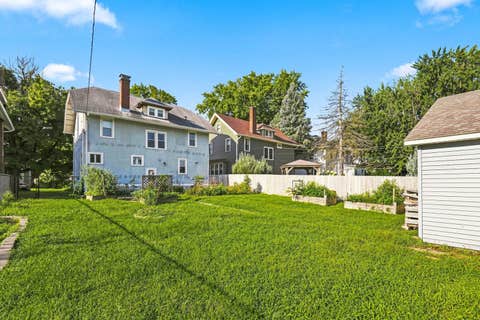 Tiny photo for 412 E Rusholme Street, Davenport, IA 52803 (MLS # 12736124)