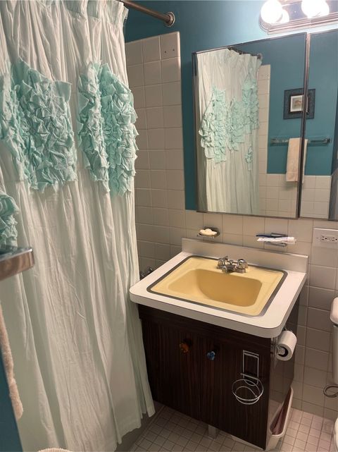 Tiny photo for 4250 N MARINE Drive #905, Chicago, IL 60613 (MLS # 12605007)