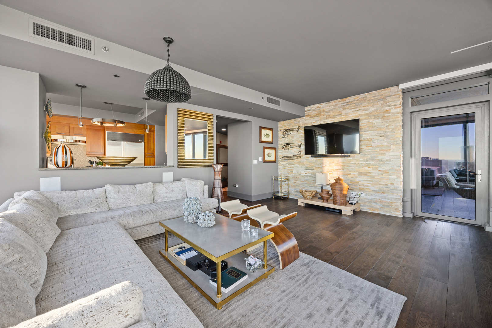 60 E Monroe Street 5802