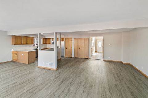 Tiny photo for 2814 140th Place, Blue Island, IL 60406 (MLS # 12568234)