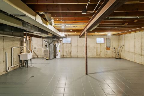 Tiny photo for 2814 140th Place, Blue Island, IL 60406 (MLS # 12568234)