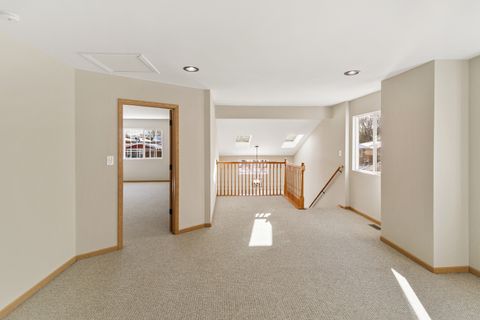 Tiny photo for 2814 140th Place, Blue Island, IL 60406 (MLS # 12568234)