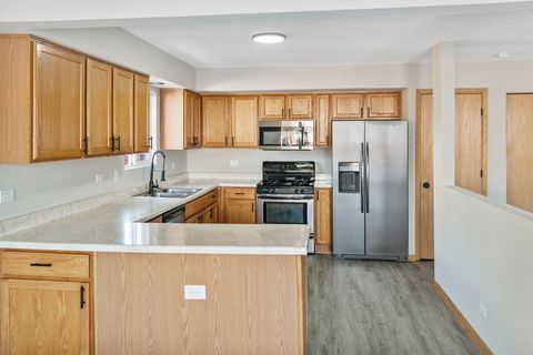 Tiny photo for 2814 140th Place, Blue Island, IL 60406 (MLS # 12568234)