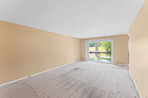 Tiny photo for 440 Raintree Court #1M, Glen Ellyn, IL 60137 (MLS # 12467912)