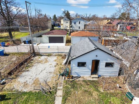 Tiny photo for 9952 S VINCENNES Avenue, Chicago, IL 60643 (MLS # 12590110)