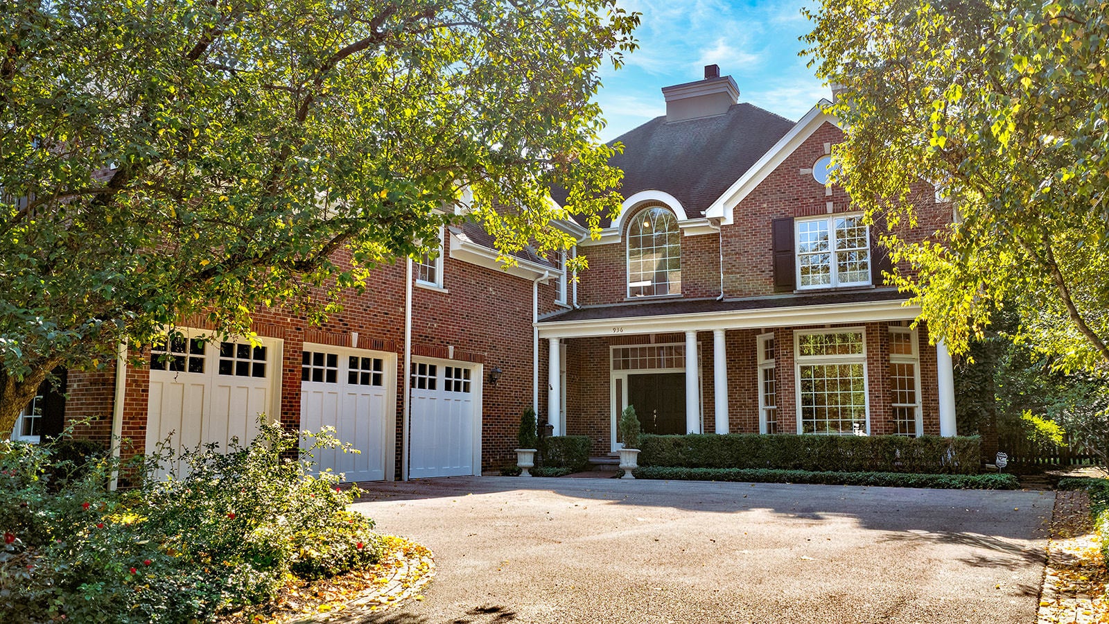 936 Fisher Lane
