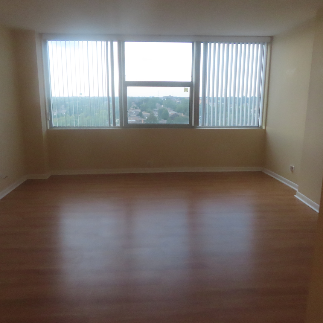 7234 W North Avenue 1008