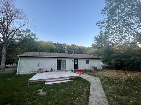 Tiny photo for 1011 W Laurel Street W, Carbondale, IL 62901 (MLS # 12784336)