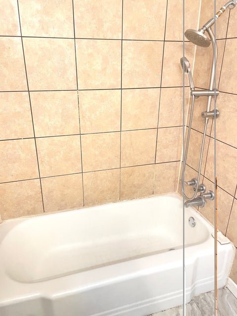 Tiny photo for 1011 W Laurel Street W, Carbondale, IL 62901 (MLS # 12784336)
