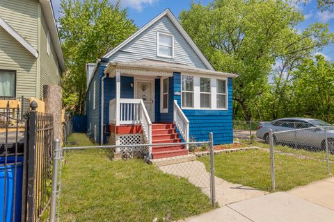 Tiny photo for 2208 W 54th Place, Chicago, IL 60609 (MLS # 12516421)