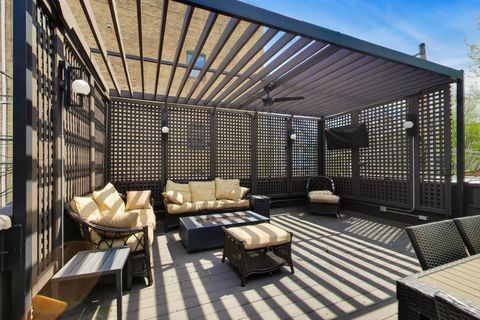 Tiny photo for 3111 N Kenmore Avenue, Chicago, IL 60657 (MLS # 12627415)