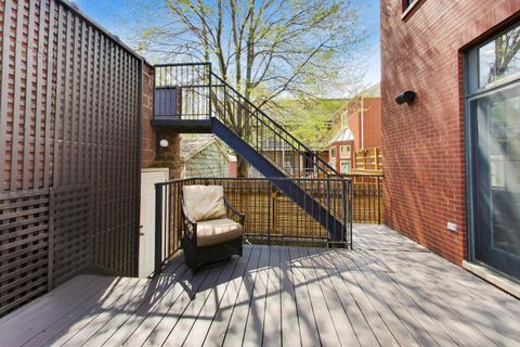 Tiny photo for 3111 N Kenmore Avenue, Chicago, IL 60657 (MLS # 12627415)