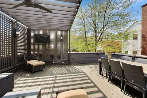 Tiny photo for 3111 N Kenmore Avenue, Chicago, IL 60657 (MLS # 12627415)