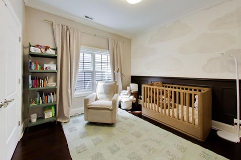 Tiny photo for 3111 N Kenmore Avenue, Chicago, IL 60657 (MLS # 12627415)