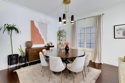 Tiny photo for 3111 N Kenmore Avenue, Chicago, IL 60657 (MLS # 12627415)